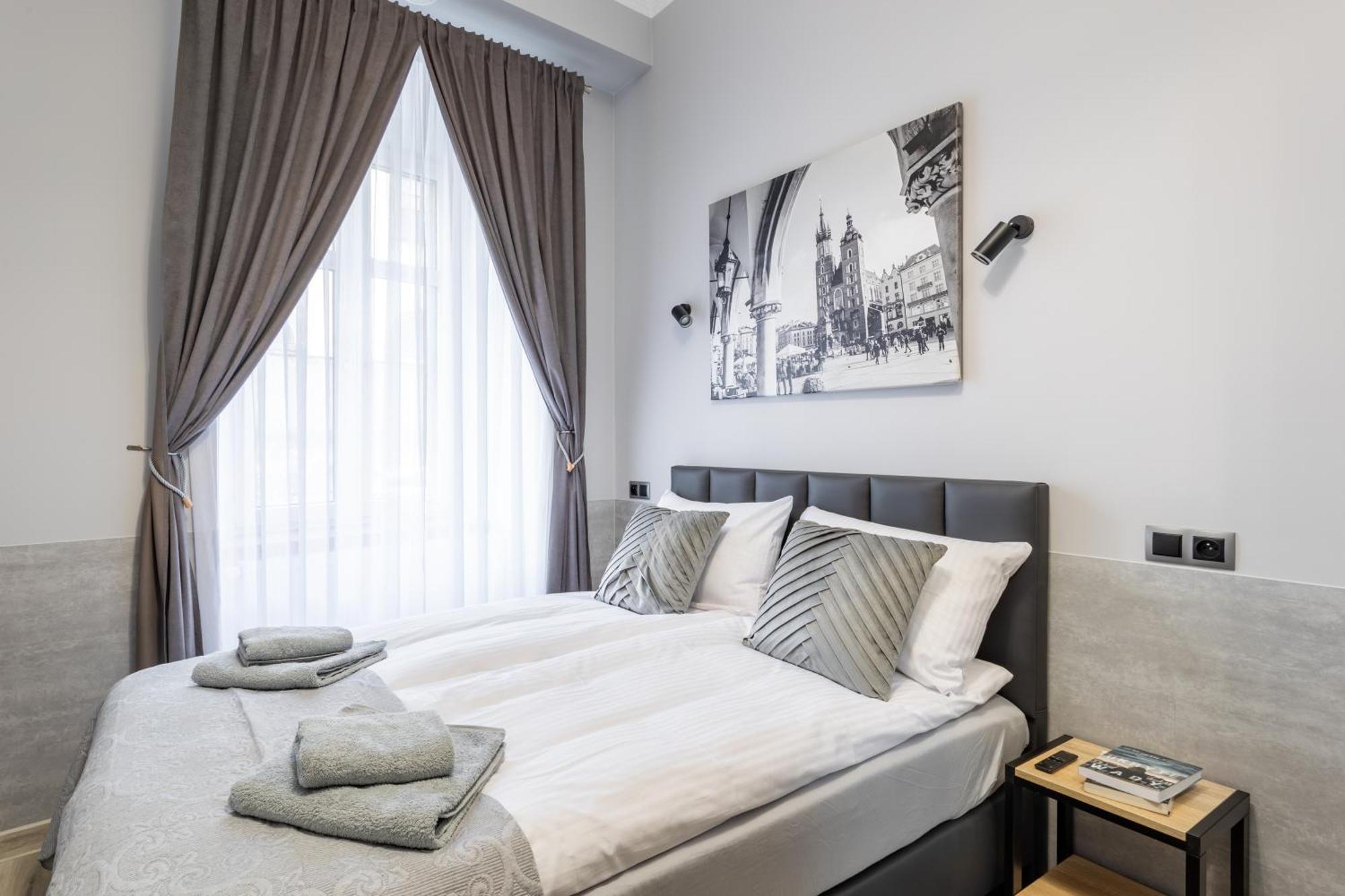 Dolce Vita Elegant Apartments Краків Екстер'єр фото